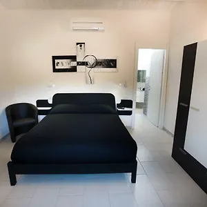 The House On The River Apartament Bosa